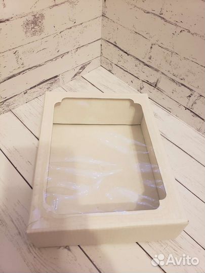 Картонные коробки