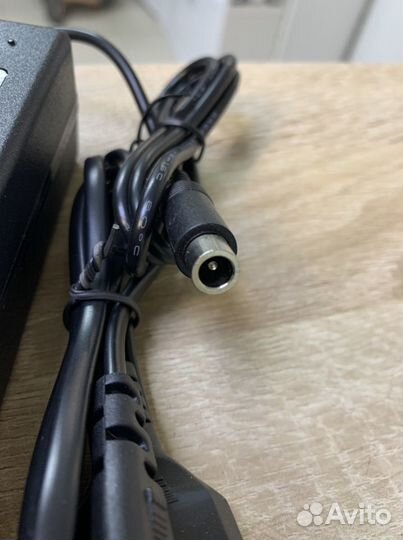 Зарядное устройство для электросамоката Xiaomi