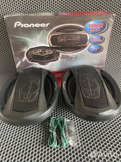 Оригинальные динамики овалы pioneer