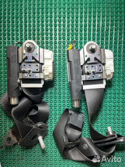 Ремень безопасности задний левый Mercedes-Benz