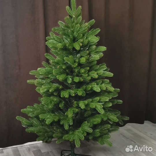 Новогодняя ель