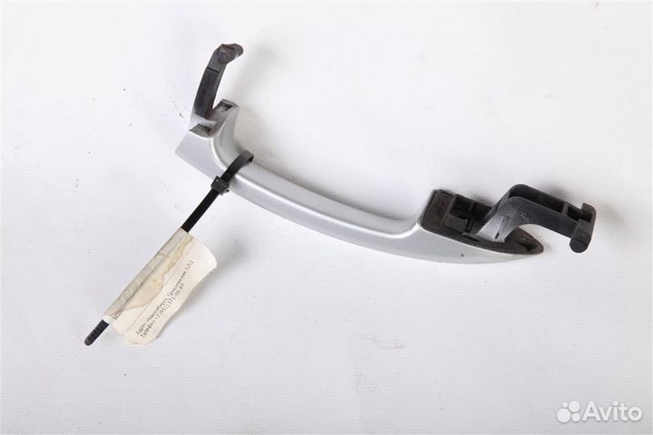 Ручка двери наружная левая Volkswagen Passat B6 2