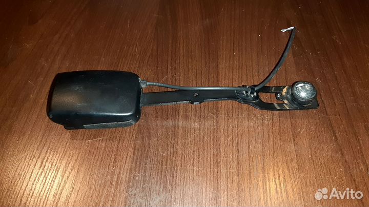 Замок ремня рено лагуна 3