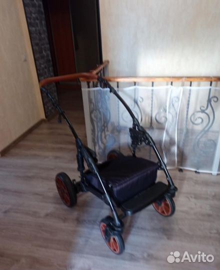 Детская коляска