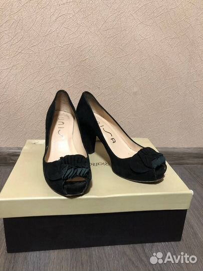 Женские и детские туфли, босоножки, балетки (35 р)