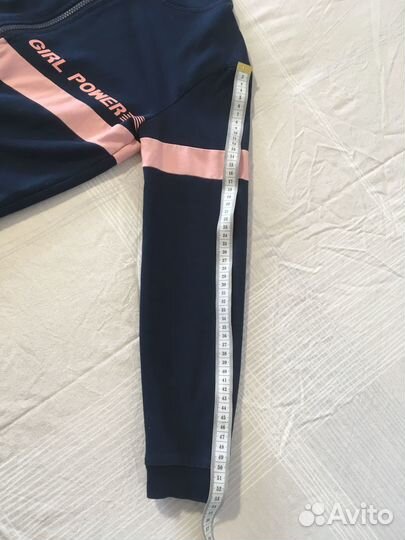 Спортивная форма для девочки 140-146