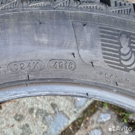 Michelin X-Ice North 4 205/55 R17 95T