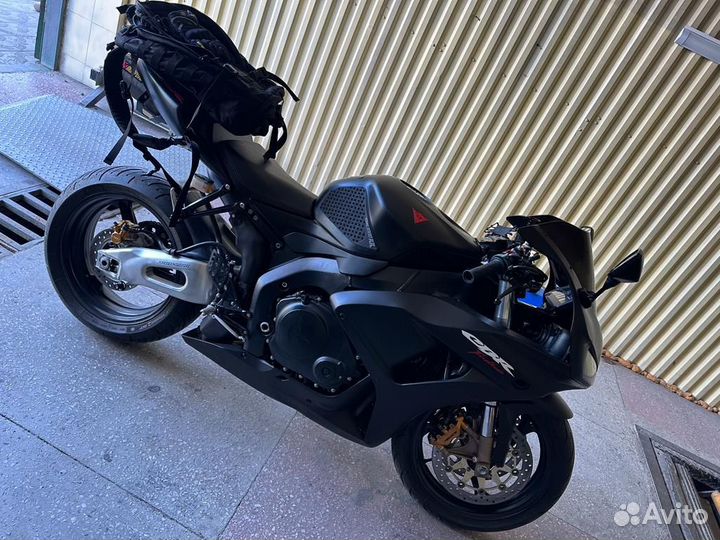 Honda cbr1000rr