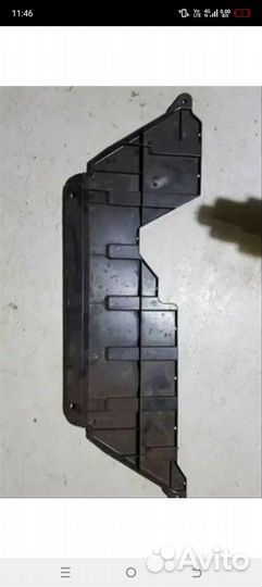 Пыльник двигателя Митсубиси аутлендер 3