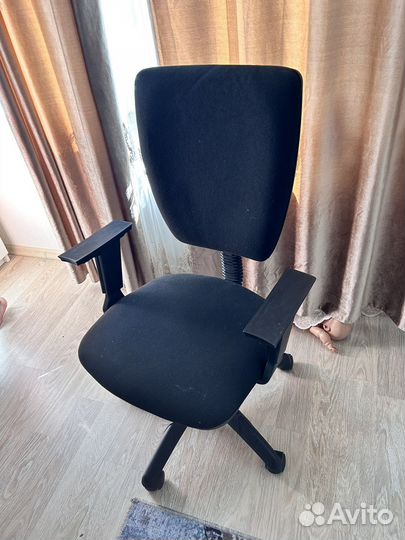 Компьютерное кресло