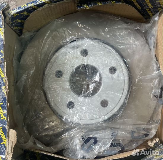 Тормозные диски Jeep Cherokee lV 10