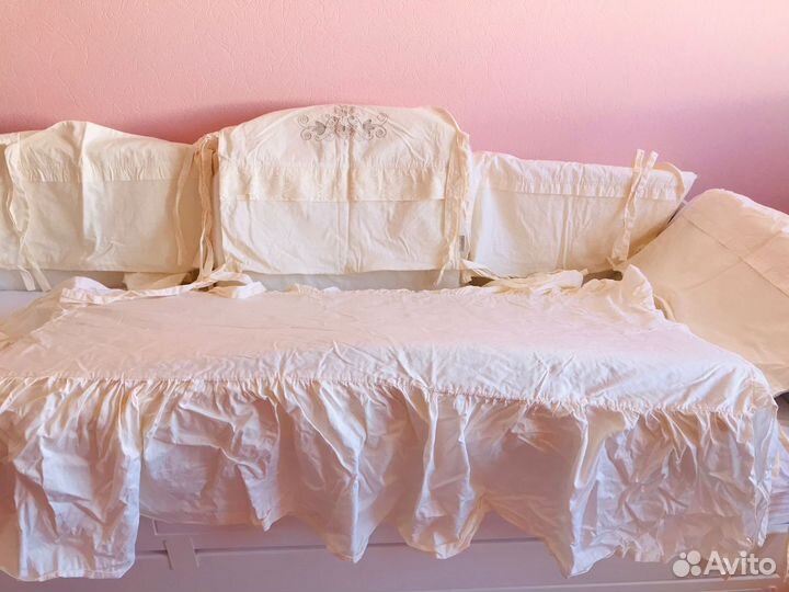 Бортики в детскую кроватку