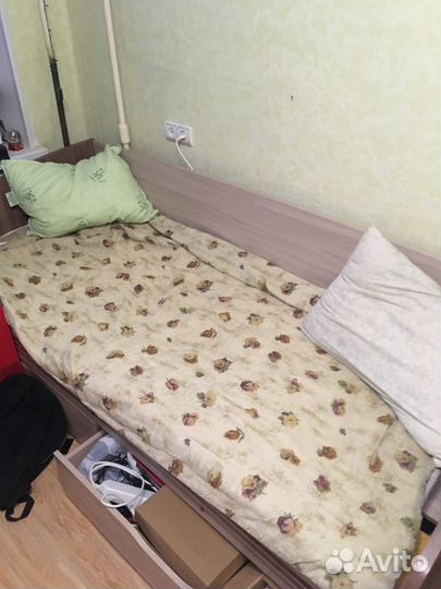 Продаю кровать