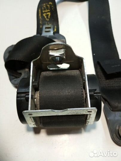 Ремень безопасности передний правый Land Rover