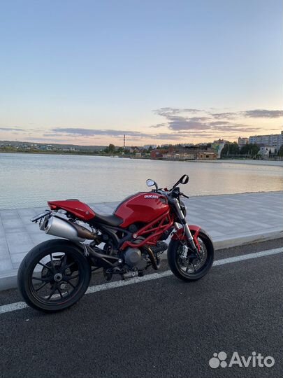 Ducati monster 796 ABS