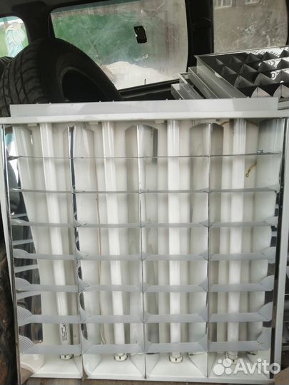 Светильник потолочный