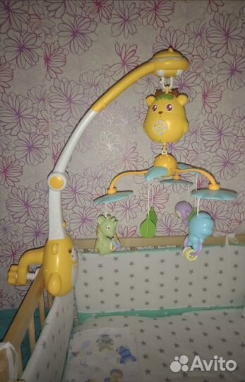 Мобиль на кроватку с проектором