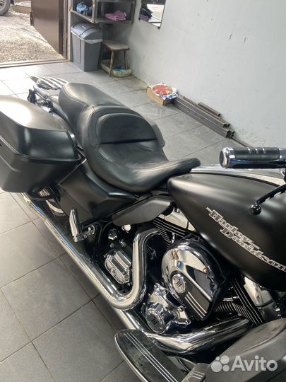 Сиденье оригинал Harley Davidson touring CVO 2010