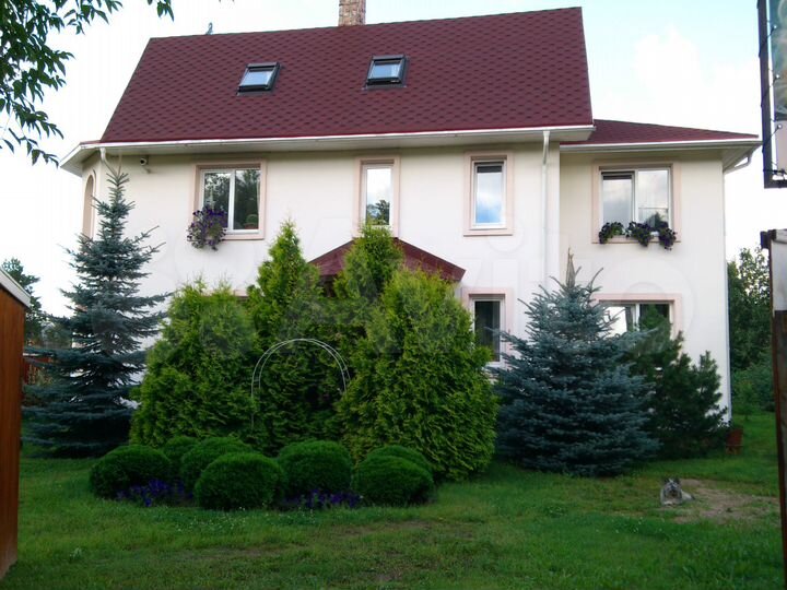 Коттедж 386 м² на участке 13,7 сот.