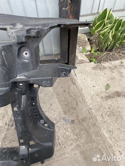 Телевизор на volkswagen passat b6