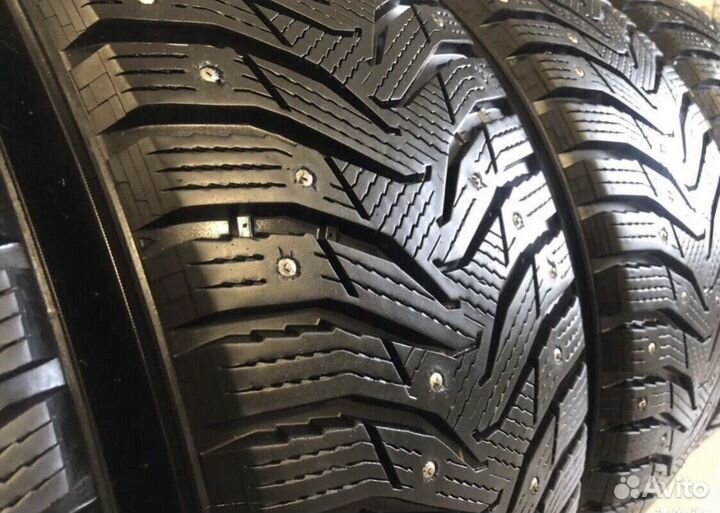 Kumho WinterCraft SUV Ice WS31 235/60 R18 107T