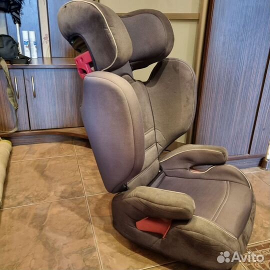 Детское авто кресло