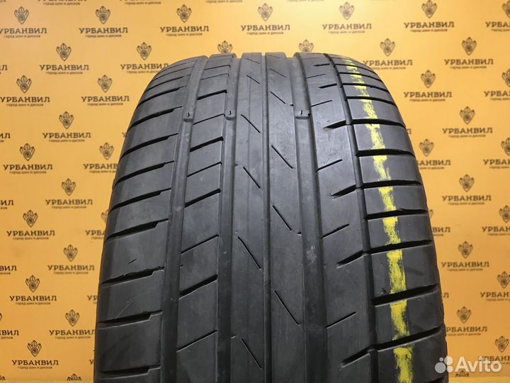 Starmaxx Ultrasport ST760 255/40 R18 95W