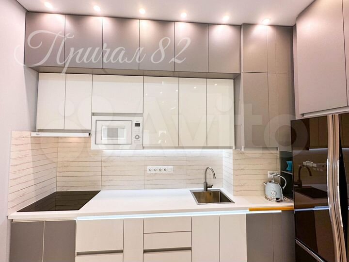 2-к. квартира, 50 м², 4/9 эт.