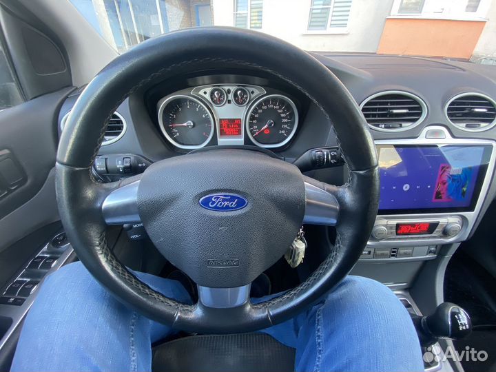 Ford Focus 1.8 МТ, 2010, 180 000 км