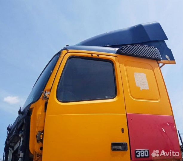 Спойлер на тягач volvo FH12