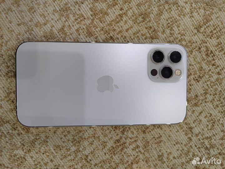iPhone 12 Pro, 256 ГБ