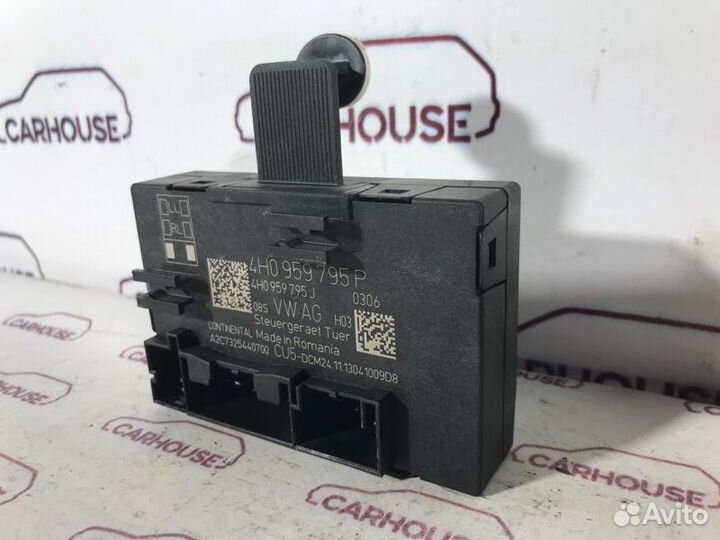 Блок управления дверьми задний правый Audi Q7 4.2