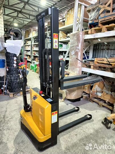 Штабелер самоходный TOR 1,5т на 1,6м