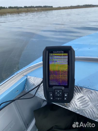 Лодка Ока -4