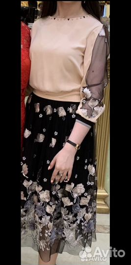 Костюм двойка с юбкой