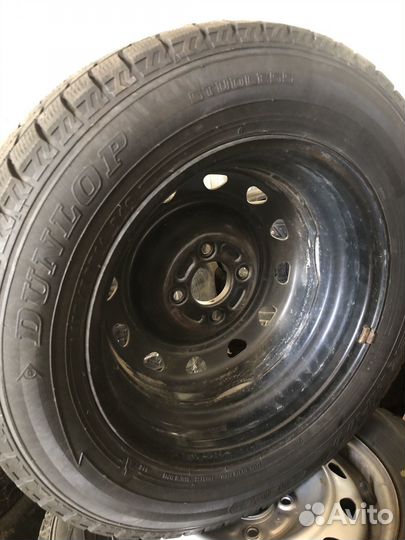 Липучка Dunlop Winter Maxx 175/70R14 на диска