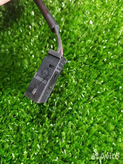 Датчик ABS задний левый Audi A4 B6