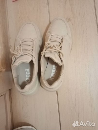 Продам полуботинки женские