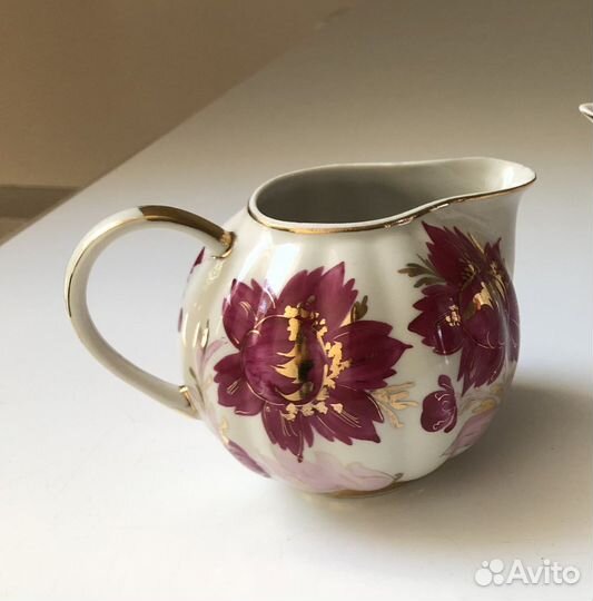 Молочник Дулево малиновые астры 1960