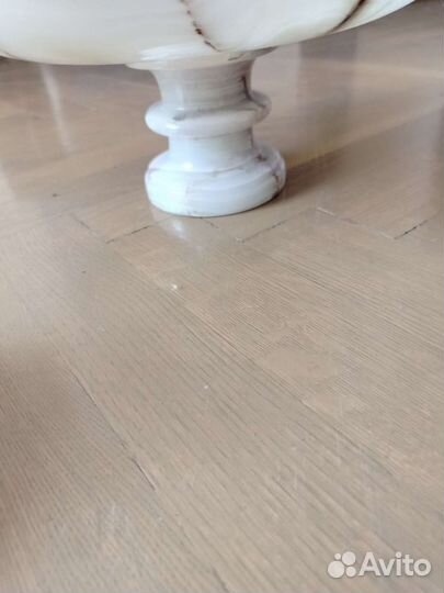 Ваза, ваза для фруктов и черепаха оникс