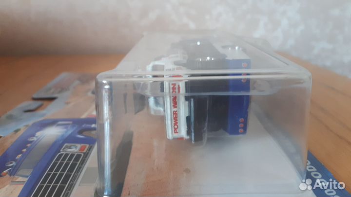 Машинки hot wheels новые коллекционные