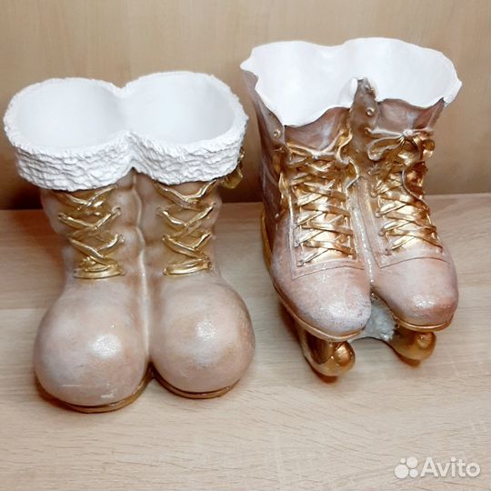 Кашпо новогоднее коньки ботинки сапоги для букета