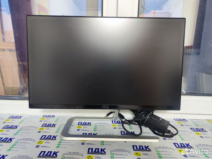 Монитор AOC 22 дюйма, IPS матрица FullHD