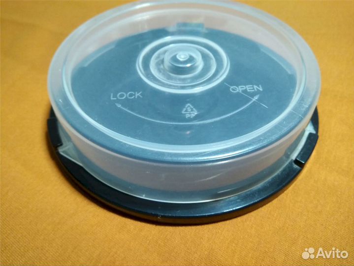 Коробка для CD/DVD