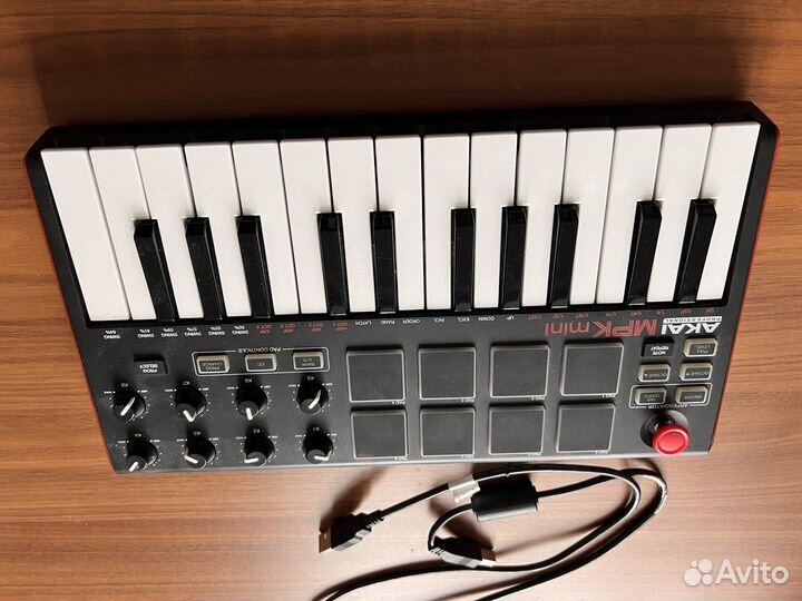 Midi клавиатура Akai mpk mini mk2