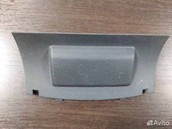 Накладка консоли Volkswagen Touareg 1 4.2 2006