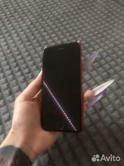 iPhone 8, 64 ГБ