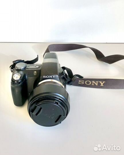 Фотоаппарат Sony DSC-H5 на детали