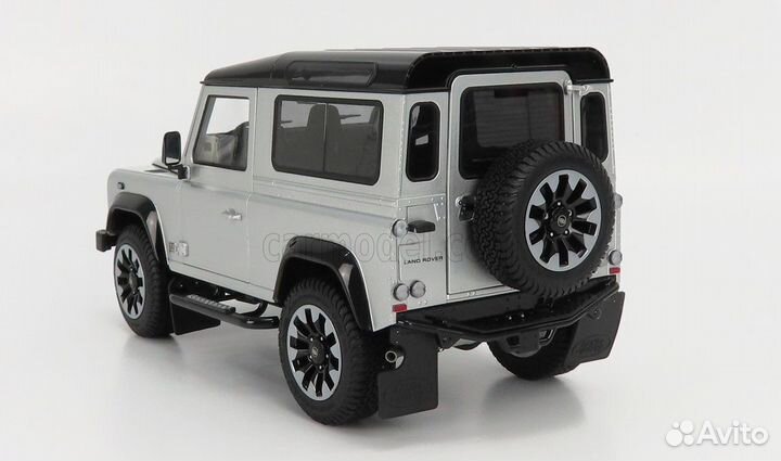 1/18 Land Rover Defender 90 Works V8 LCD-model