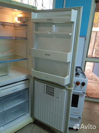 Холодильник бу есть гарантия и доставка